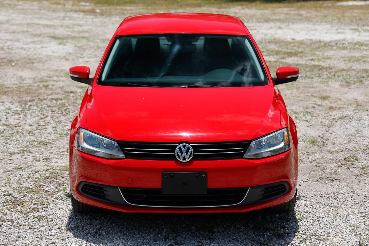 Volkswagen Jetta  2013