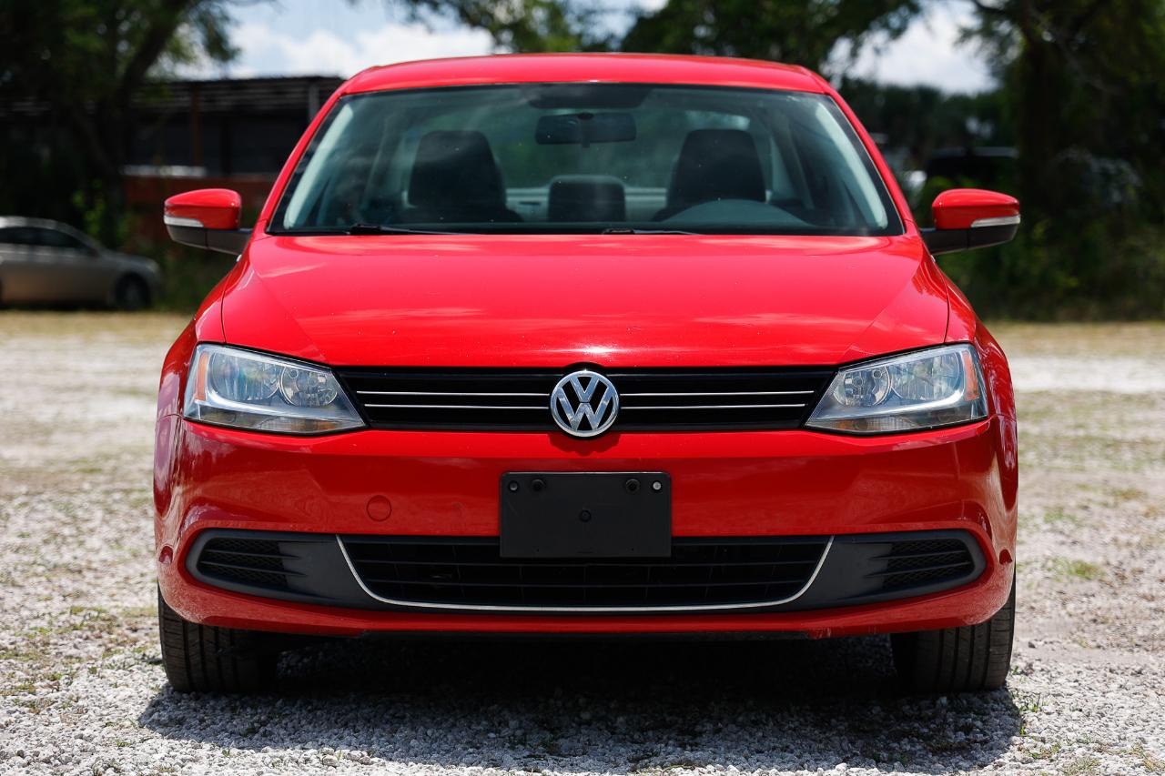 Volkswagen Jetta  2013
