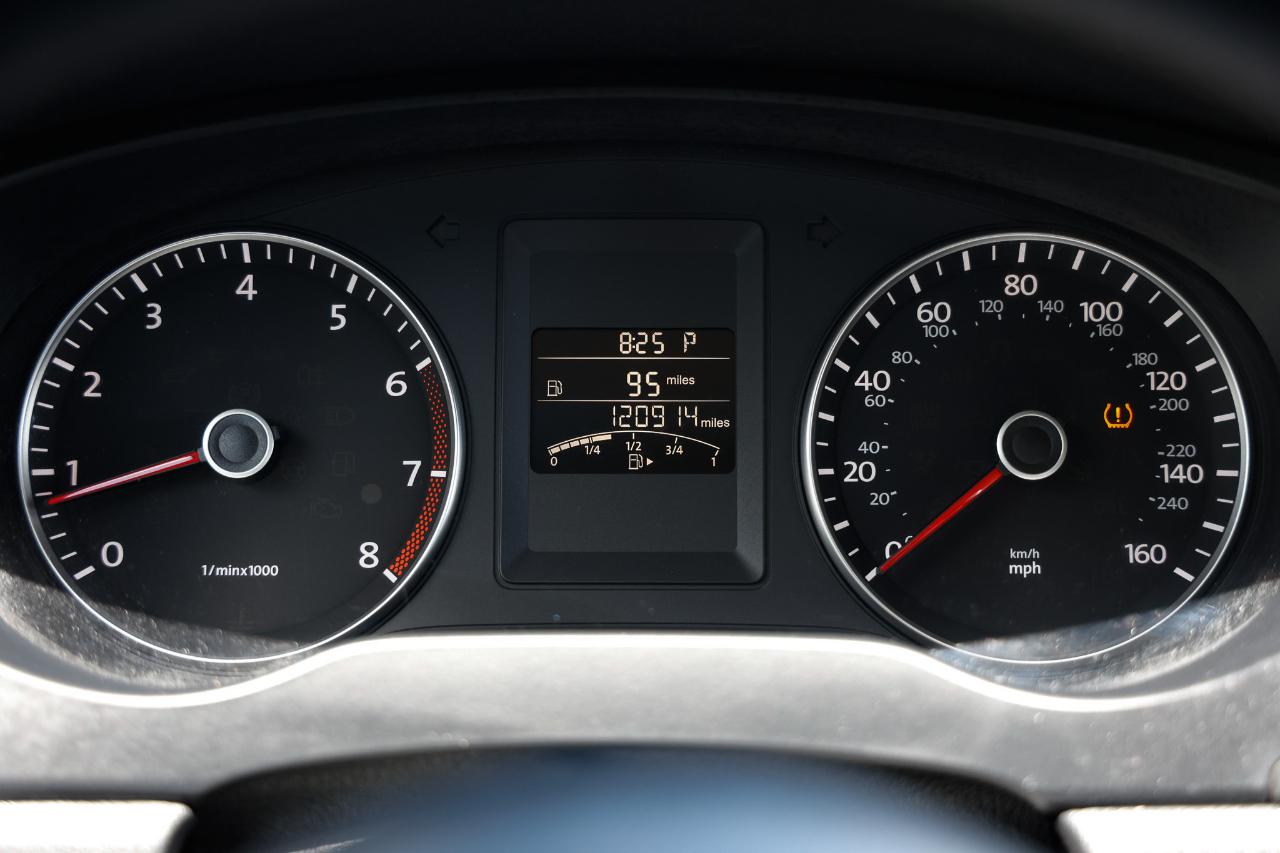 Volkswagen Jetta  2013