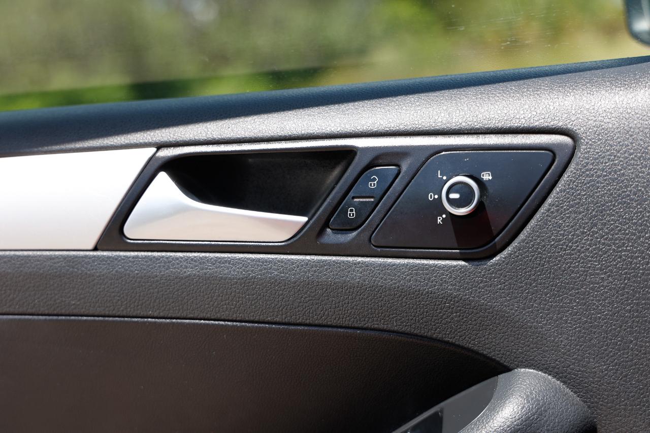 Volkswagen Jetta  2013