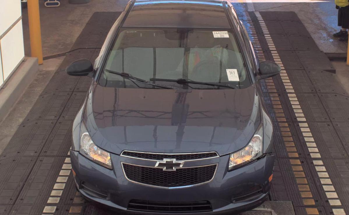 Chevrolet Cruze  2014