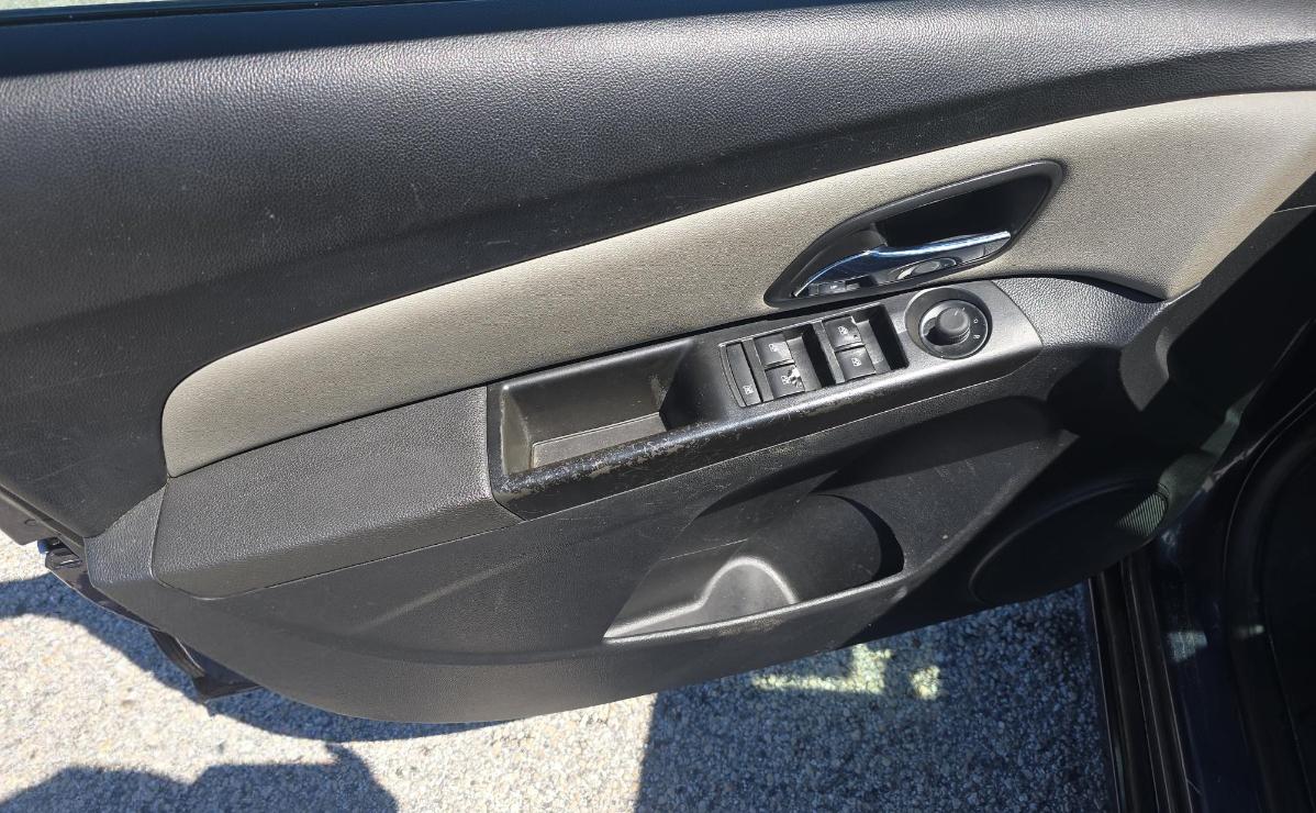 Chevrolet Cruze  2014