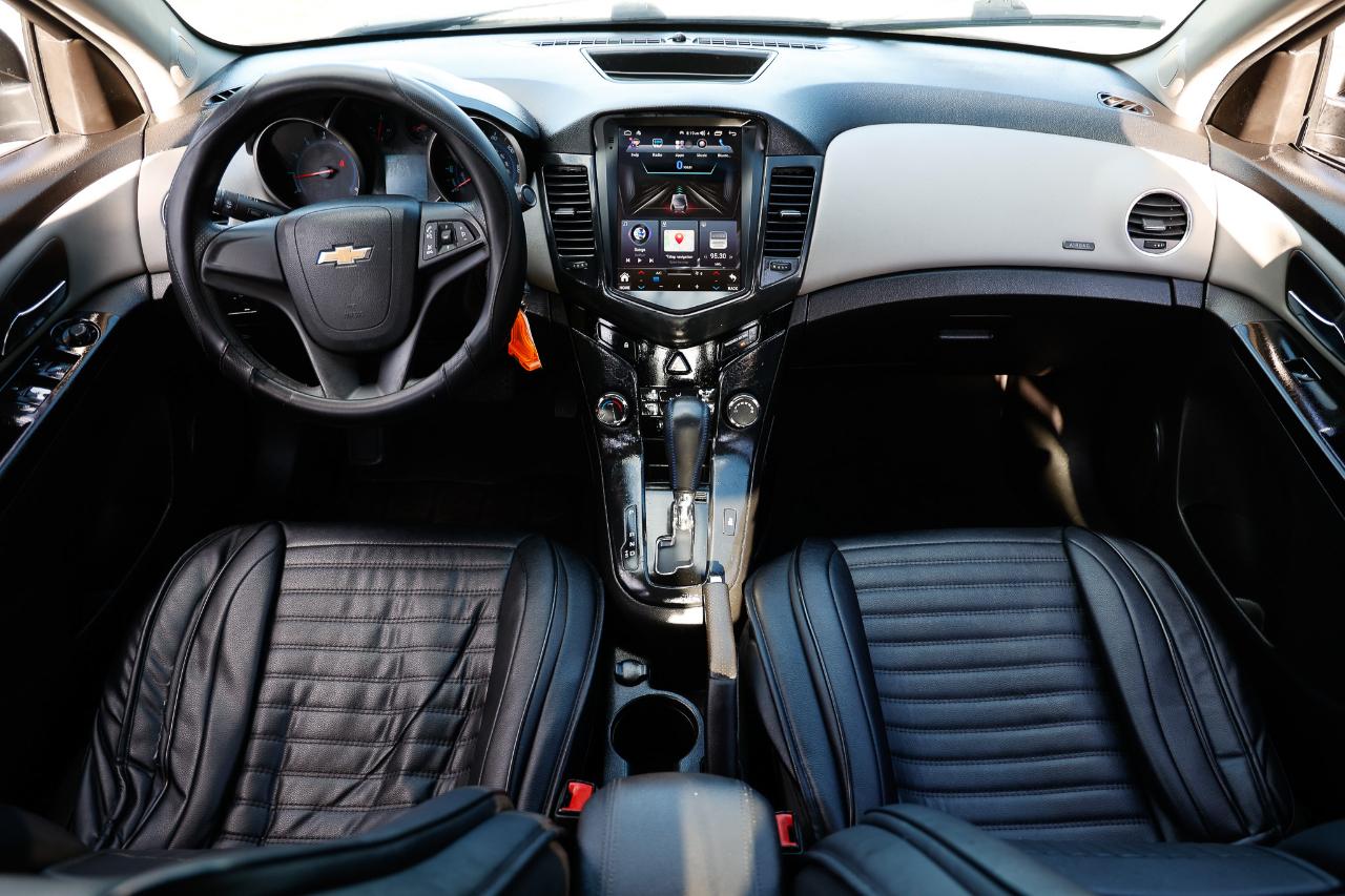 Chevrolet Cruze  2014