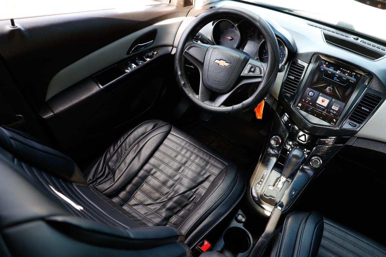 Chevrolet Cruze  2014