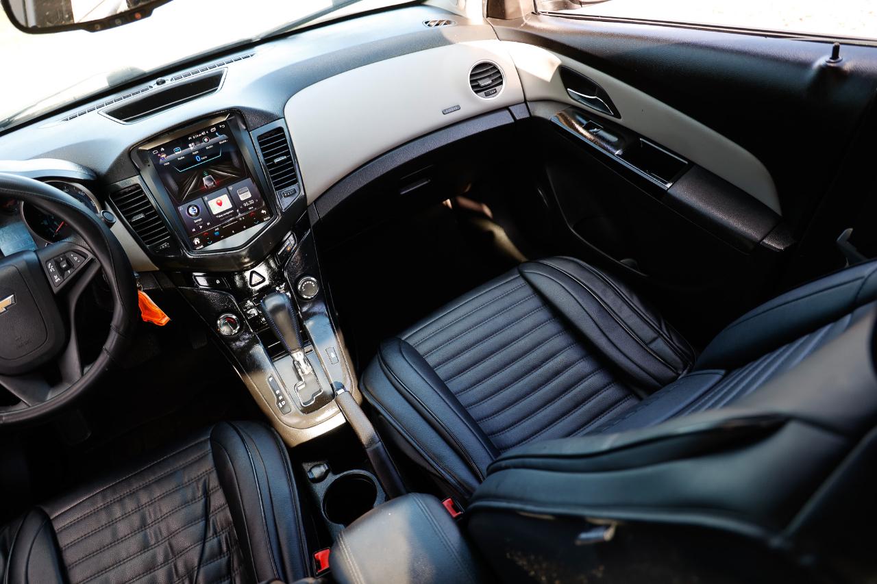 Chevrolet Cruze  2014