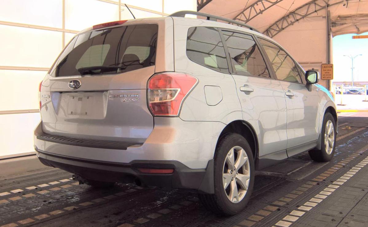 Subaru Forester  2015