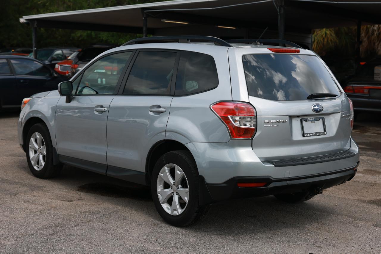 Subaru Forester  2015