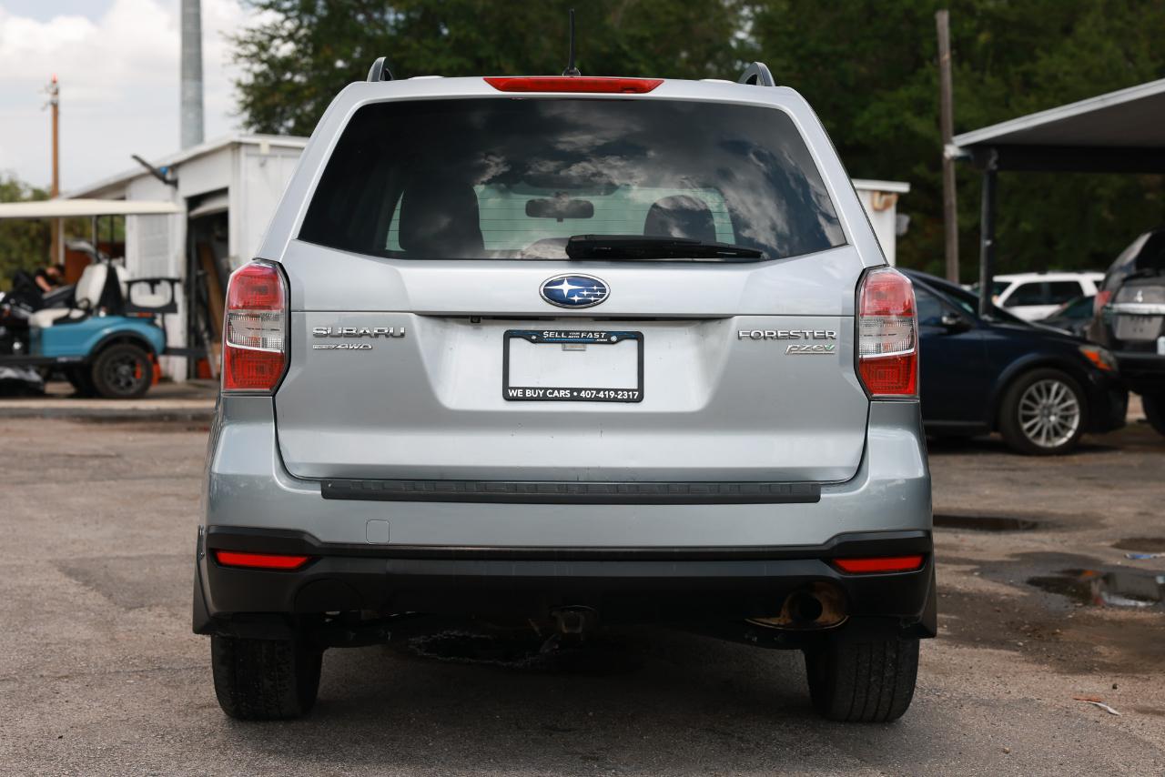 Subaru Forester  2015