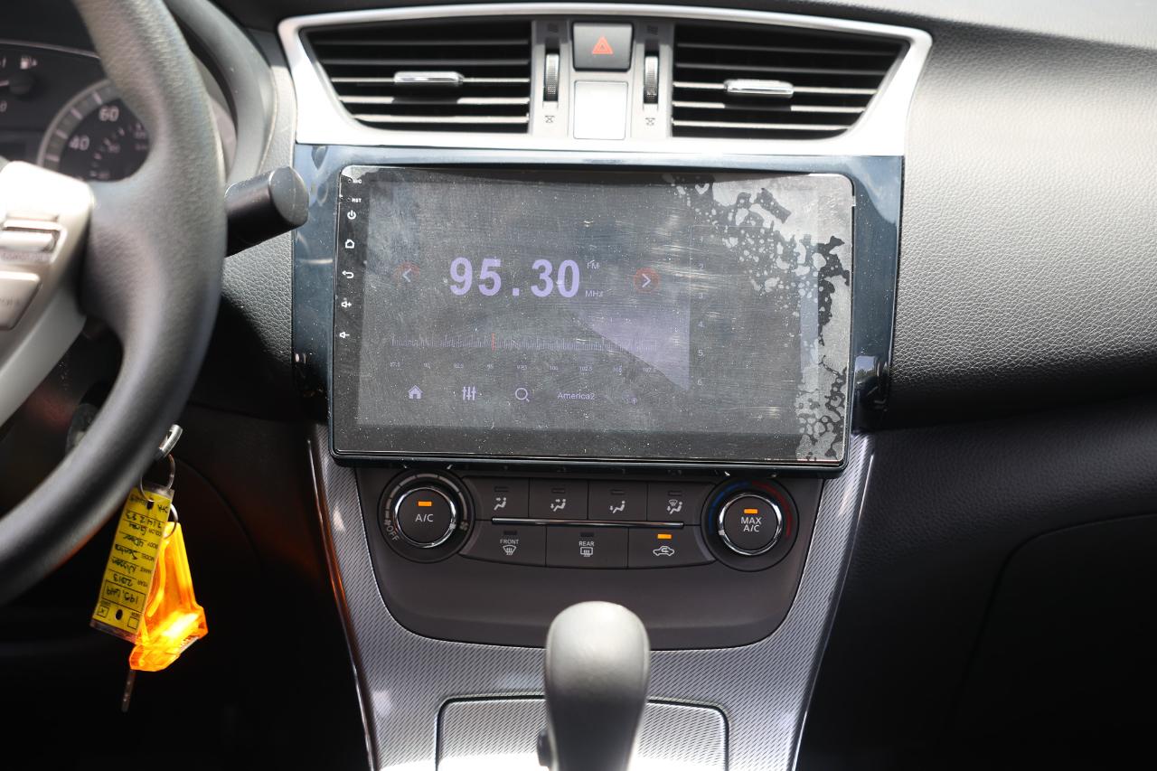 Nissan Sentra  2013