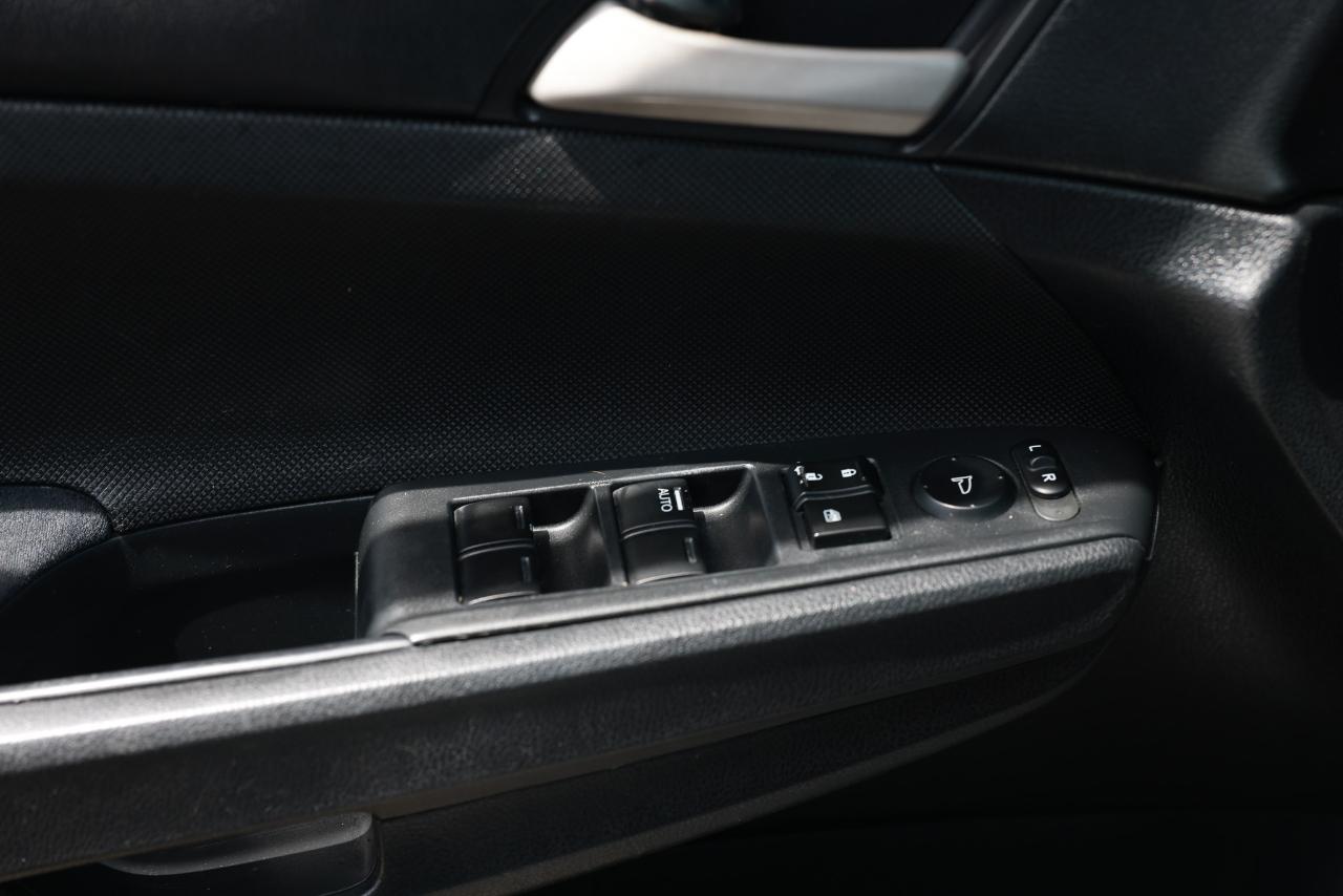 Honda Accord Sdn  2012