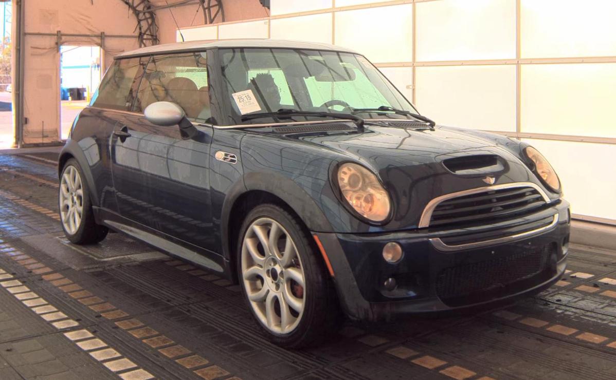 MINI Cooper Hardtop  2006