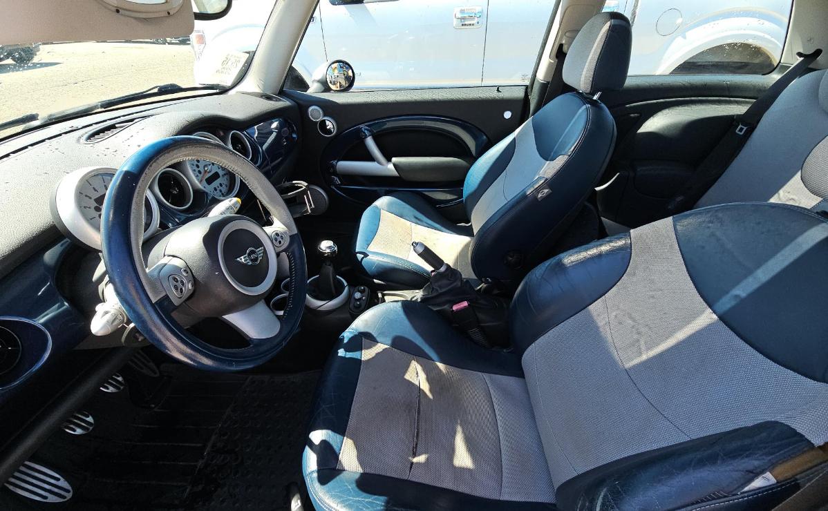 MINI Cooper Hardtop  2006