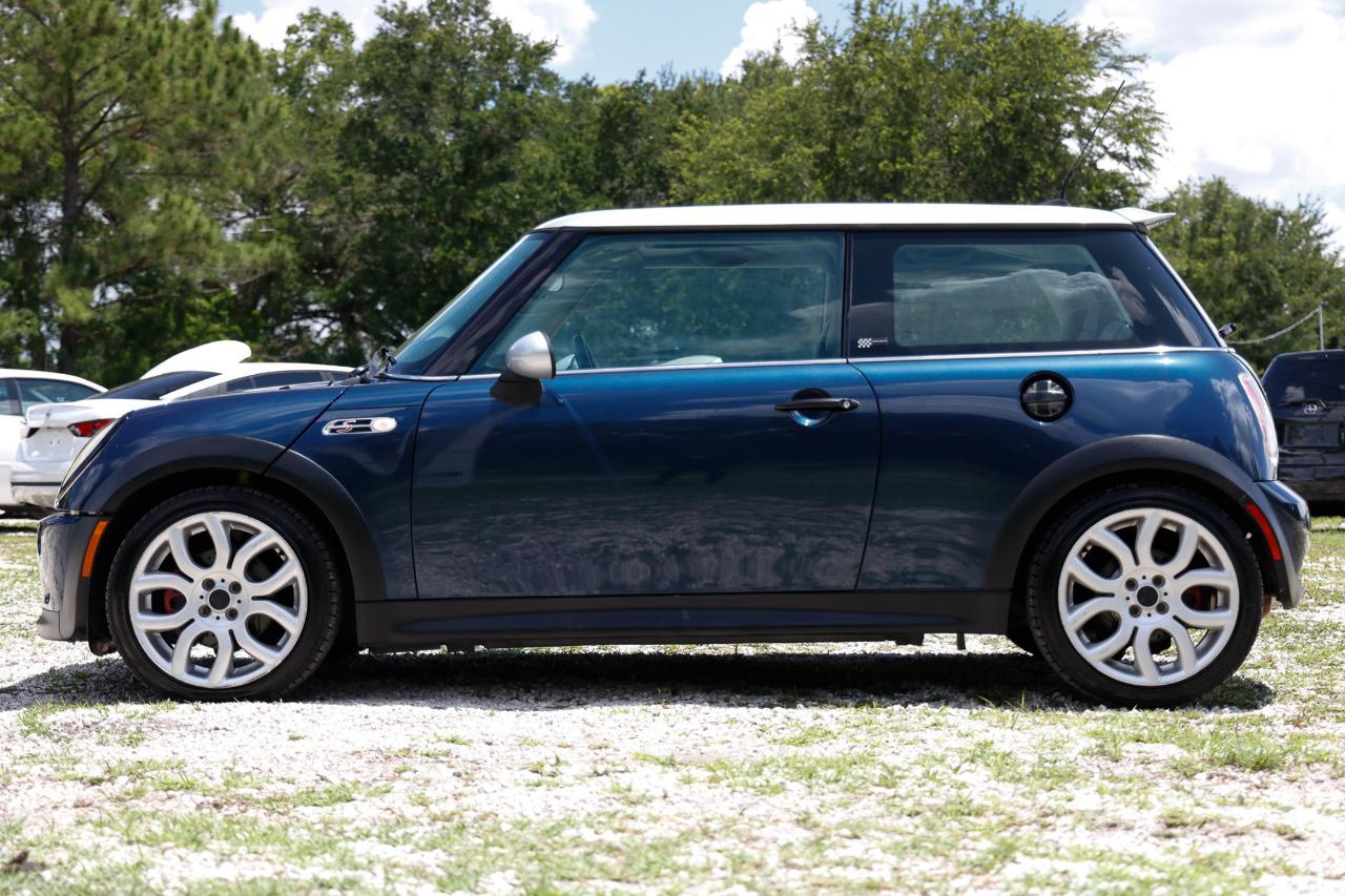 MINI Cooper Hardtop  2006