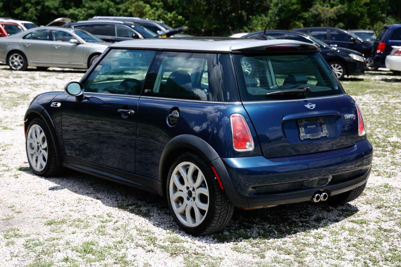 MINI Cooper Hardtop  2006