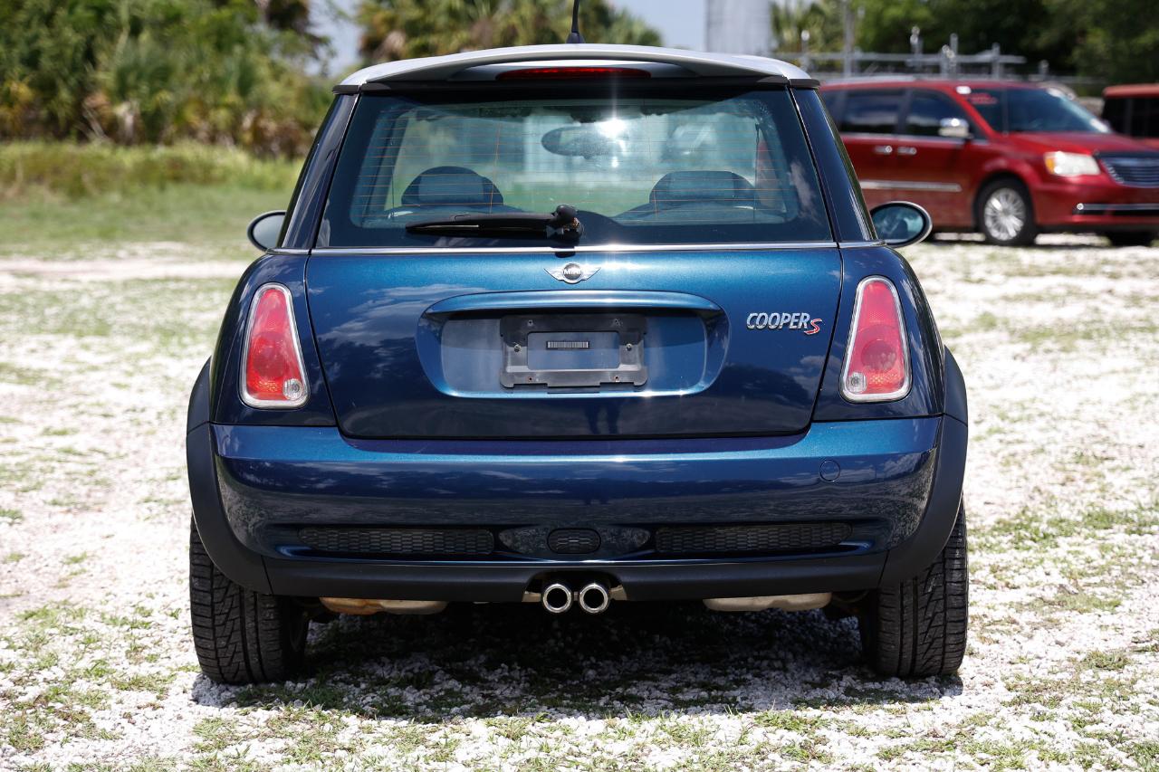 MINI Cooper Hardtop  2006