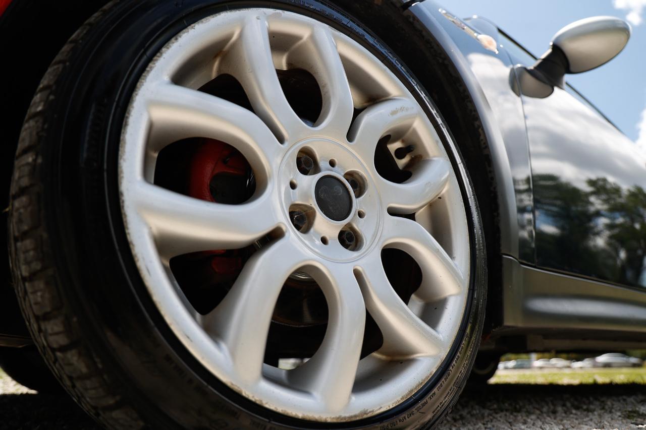 MINI Cooper Hardtop  2006