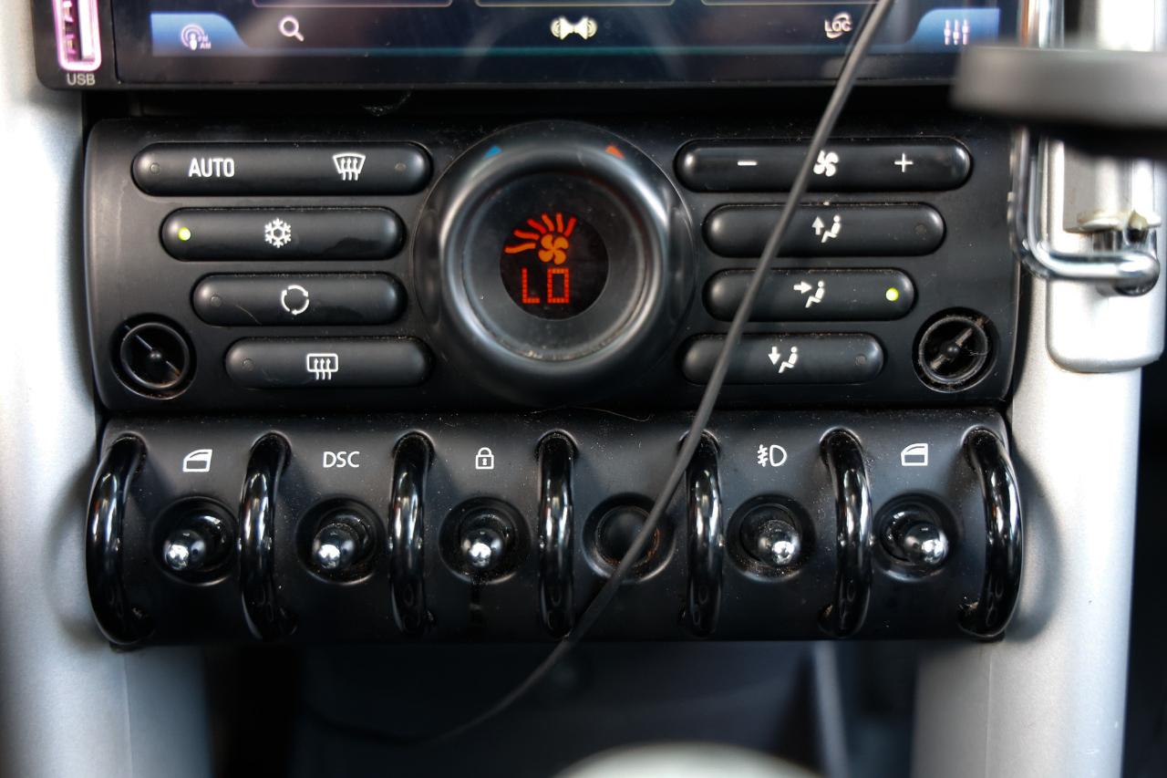 MINI Cooper Hardtop  2006