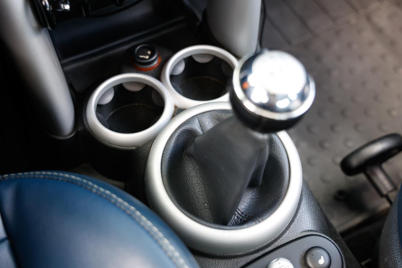 MINI Cooper Hardtop  2006