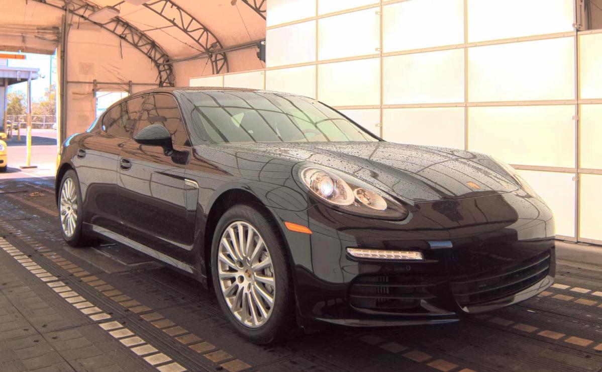 Porsche Panamera  2014