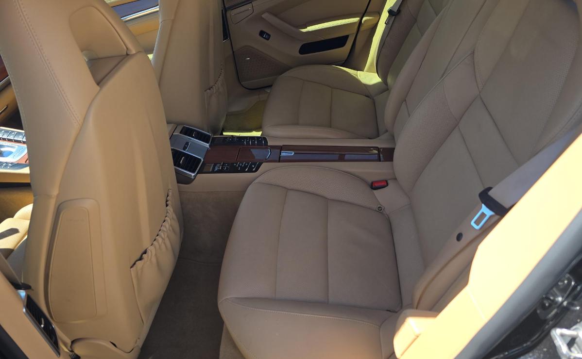 Porsche Panamera  2014