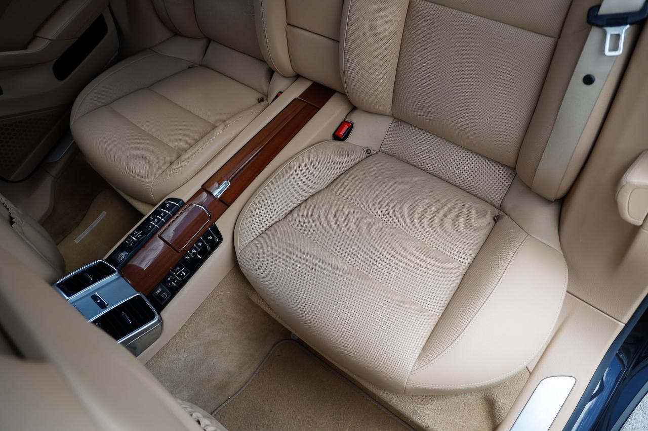 Porsche Panamera  2014