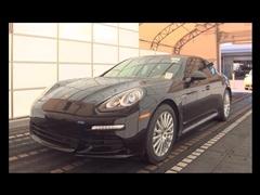 2014 Porsche Panamera 