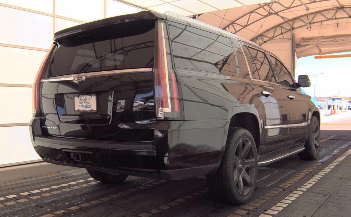 Cadillac Escalade ESV  2016
