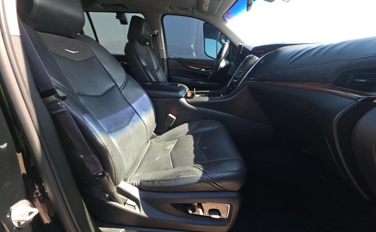 Cadillac Escalade ESV  2016