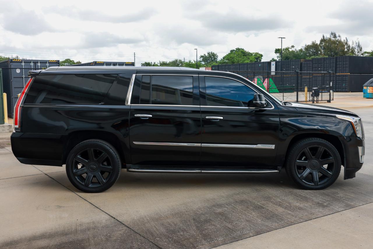 Cadillac Escalade ESV  2016