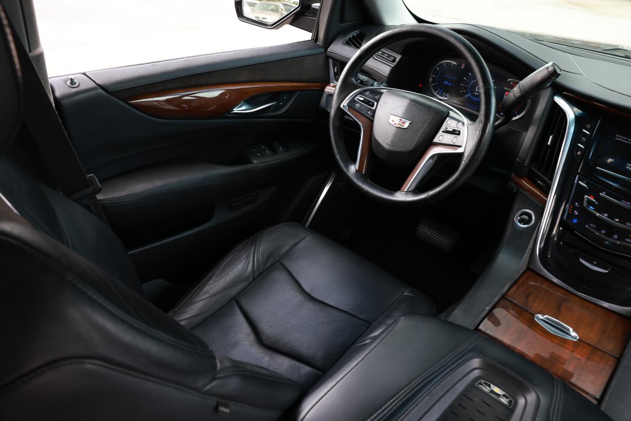Cadillac Escalade ESV  2016