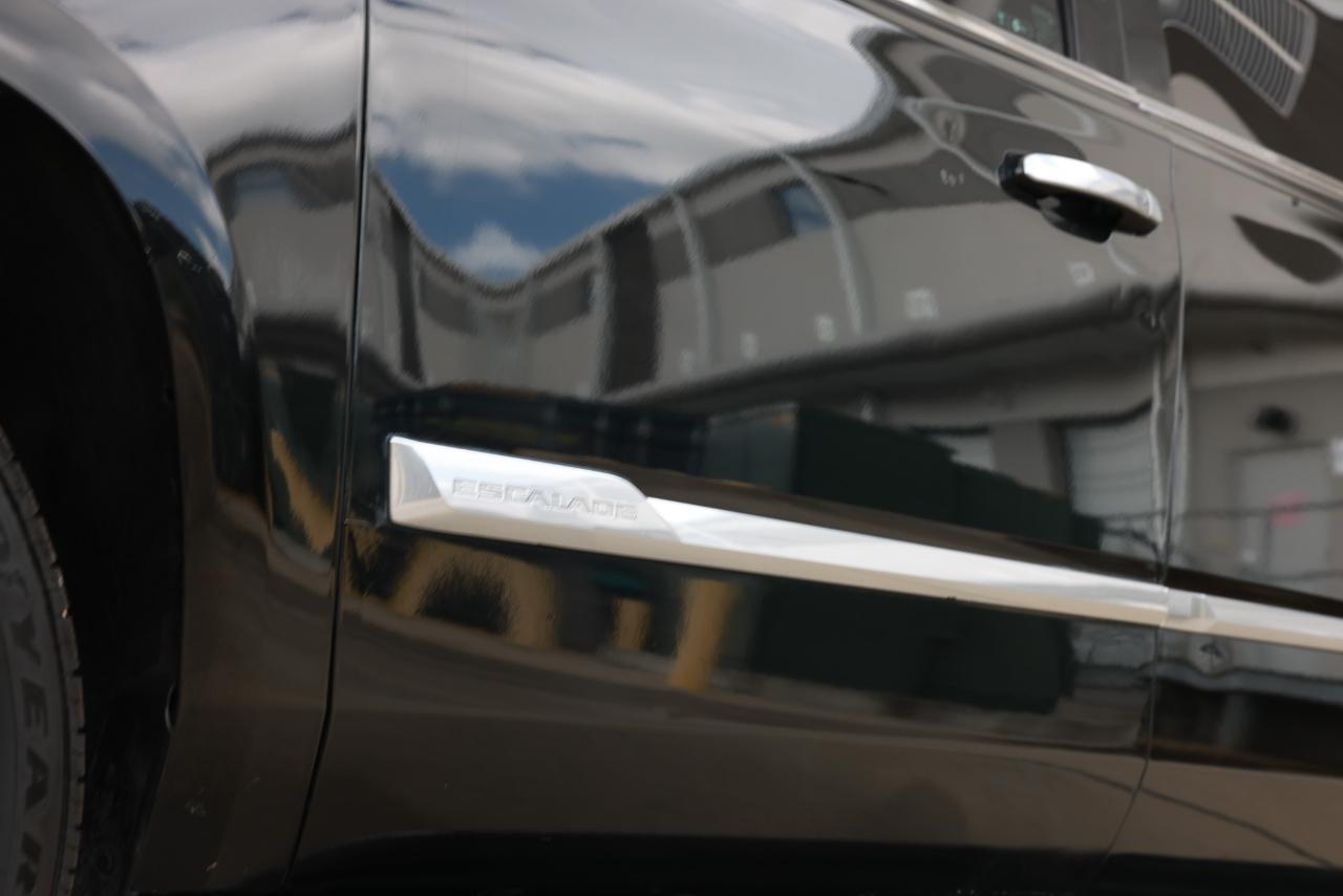 Cadillac Escalade ESV  2016