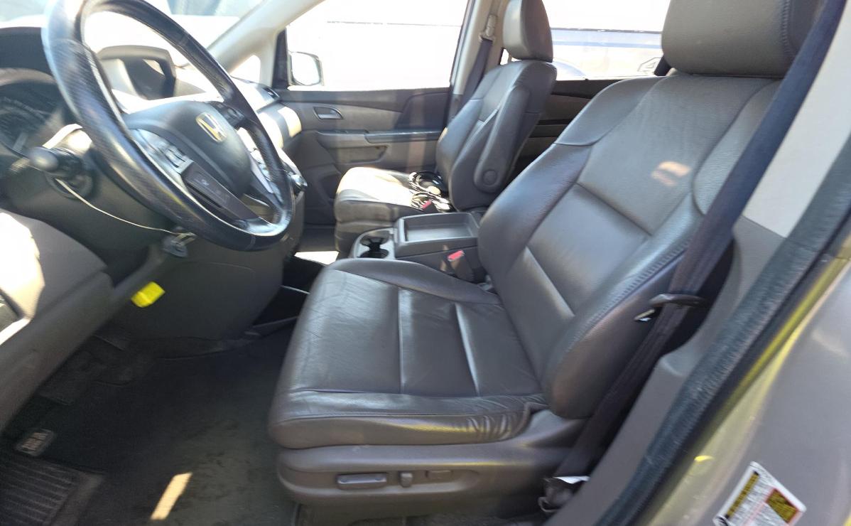 Honda Odyssey  2012