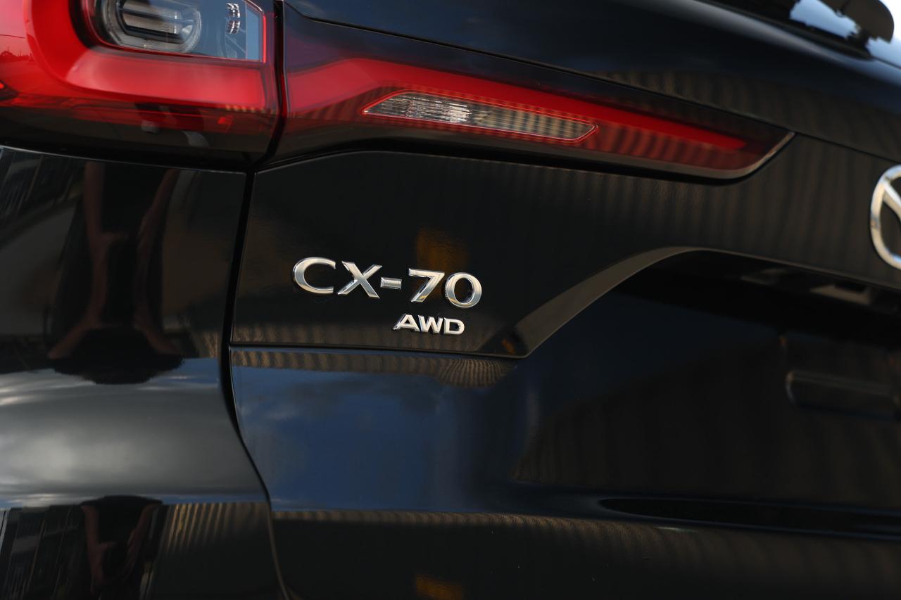 Mazda CX-70  2025