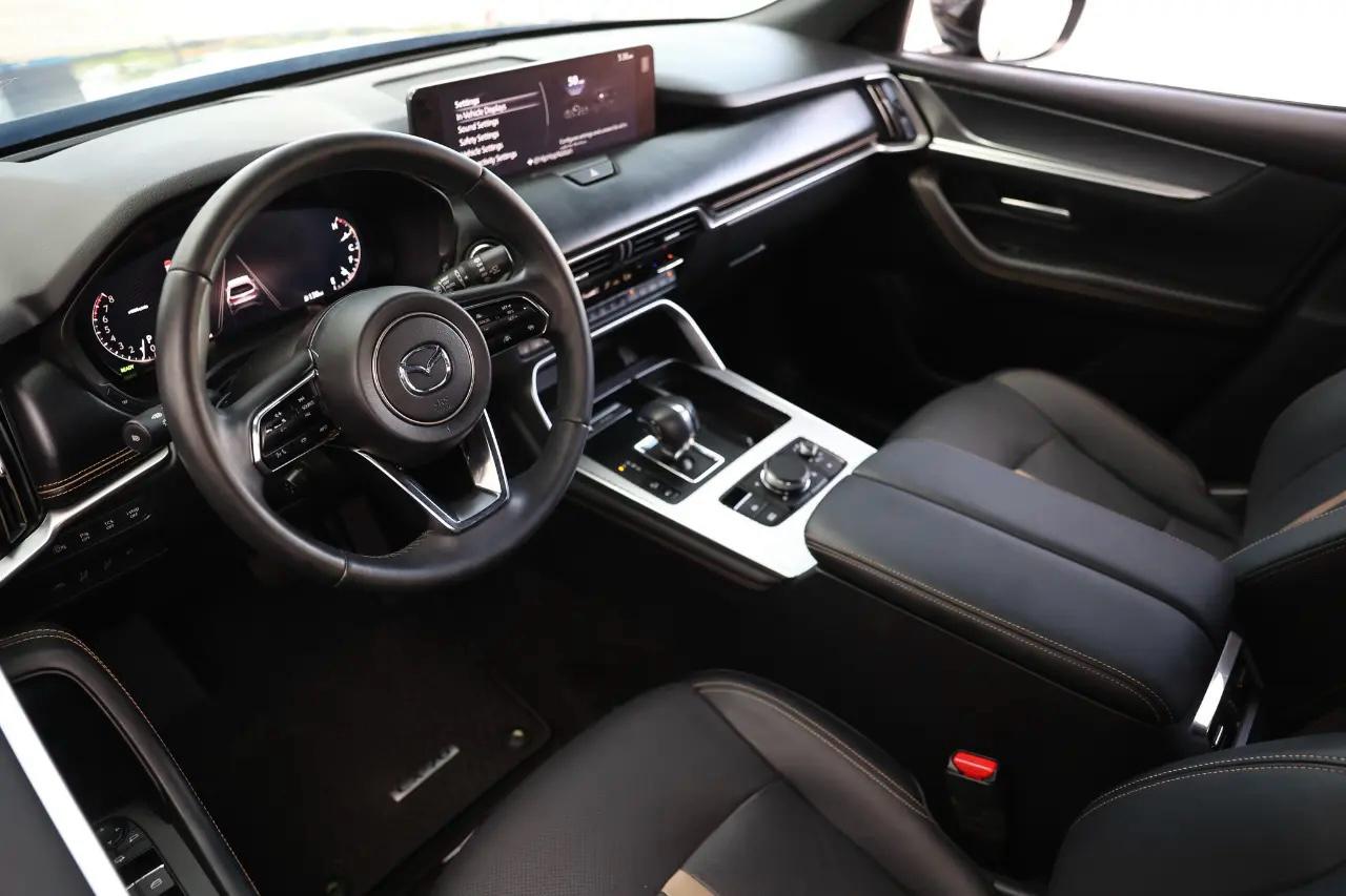 Mazda CX-70  2025