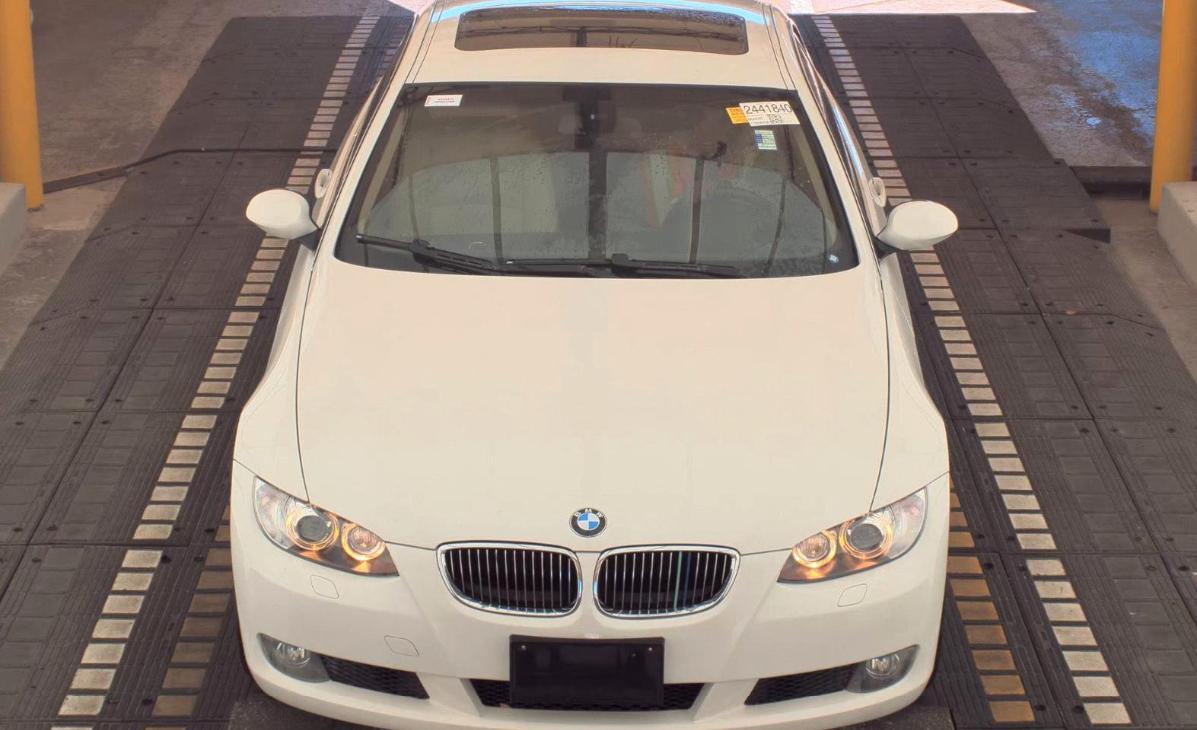 BMW 3 Series  2008