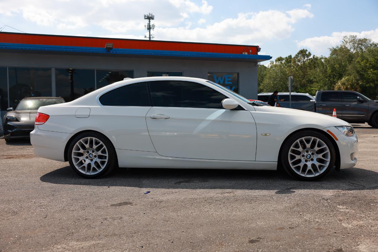 BMW 328i  2008