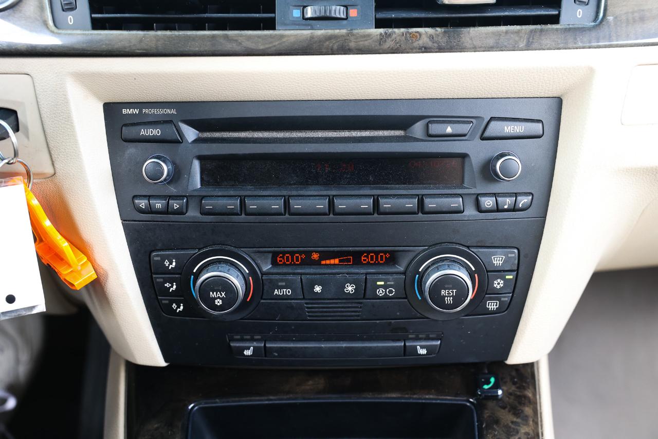 BMW 328i  2009