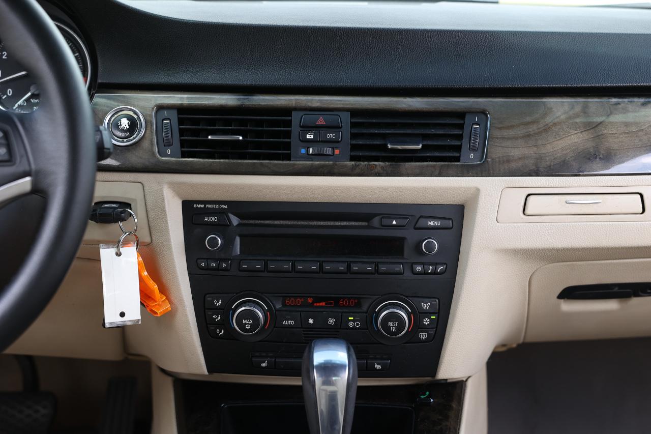 BMW 328i  2009