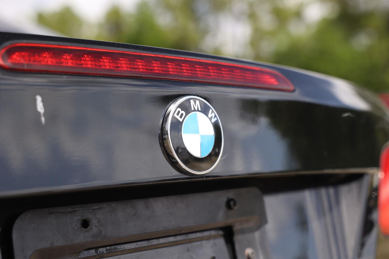BMW 328i  2009