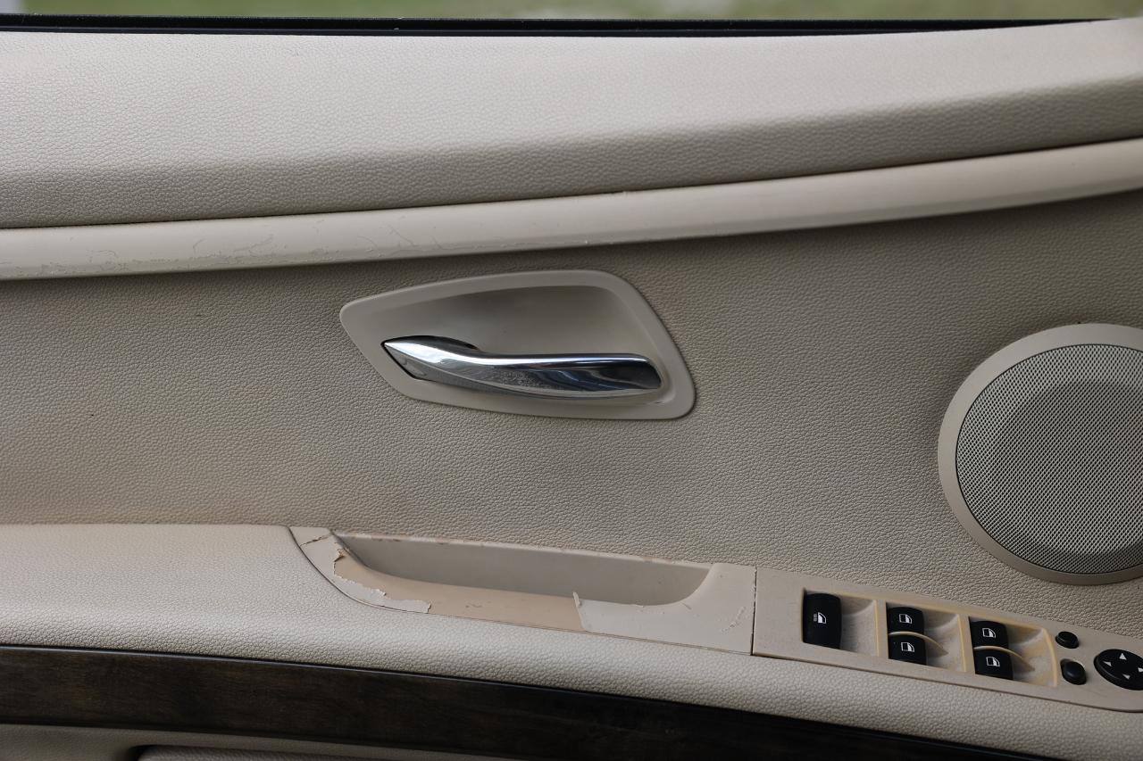 BMW 328i  2009