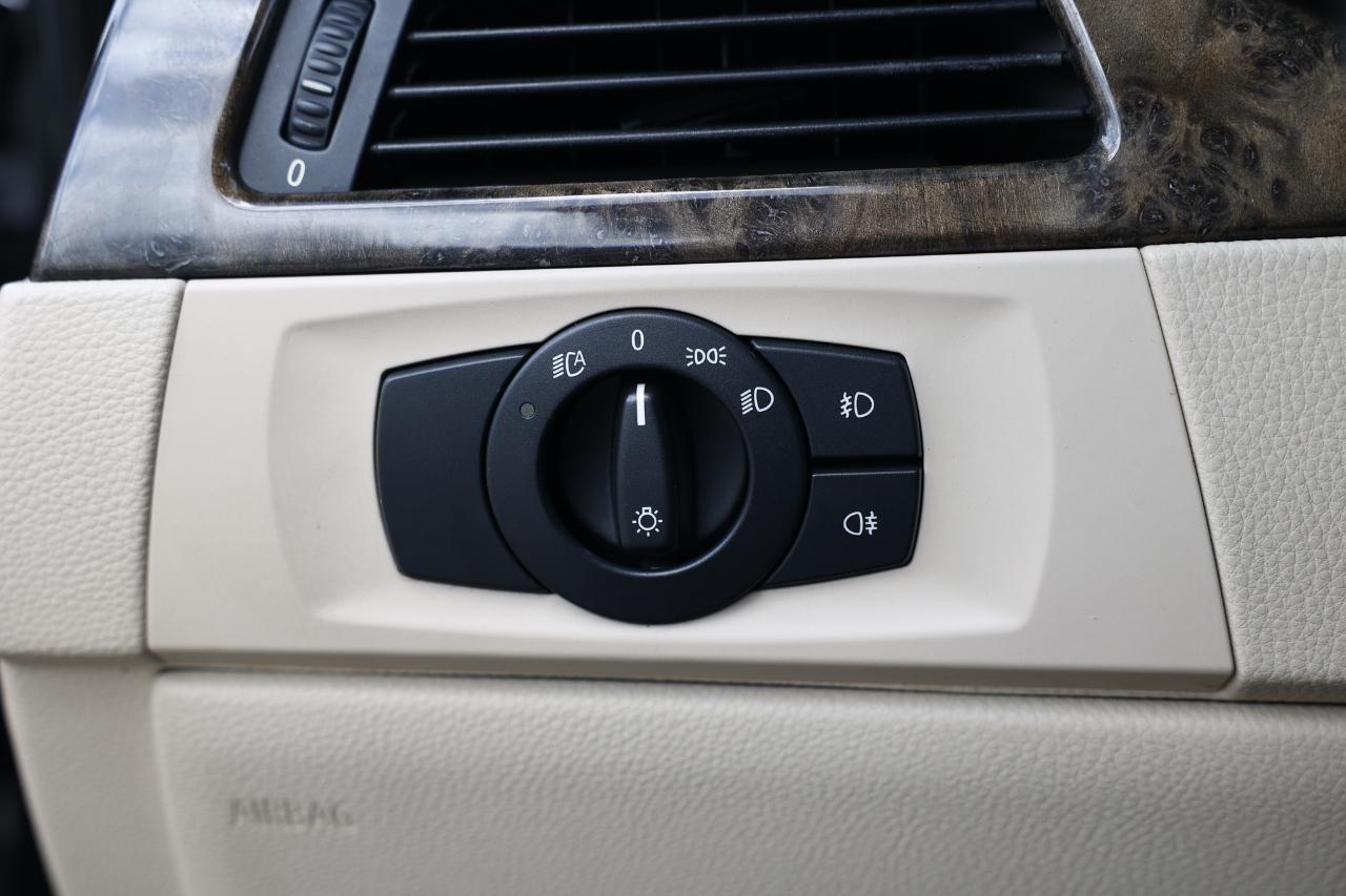 BMW 328i  2009