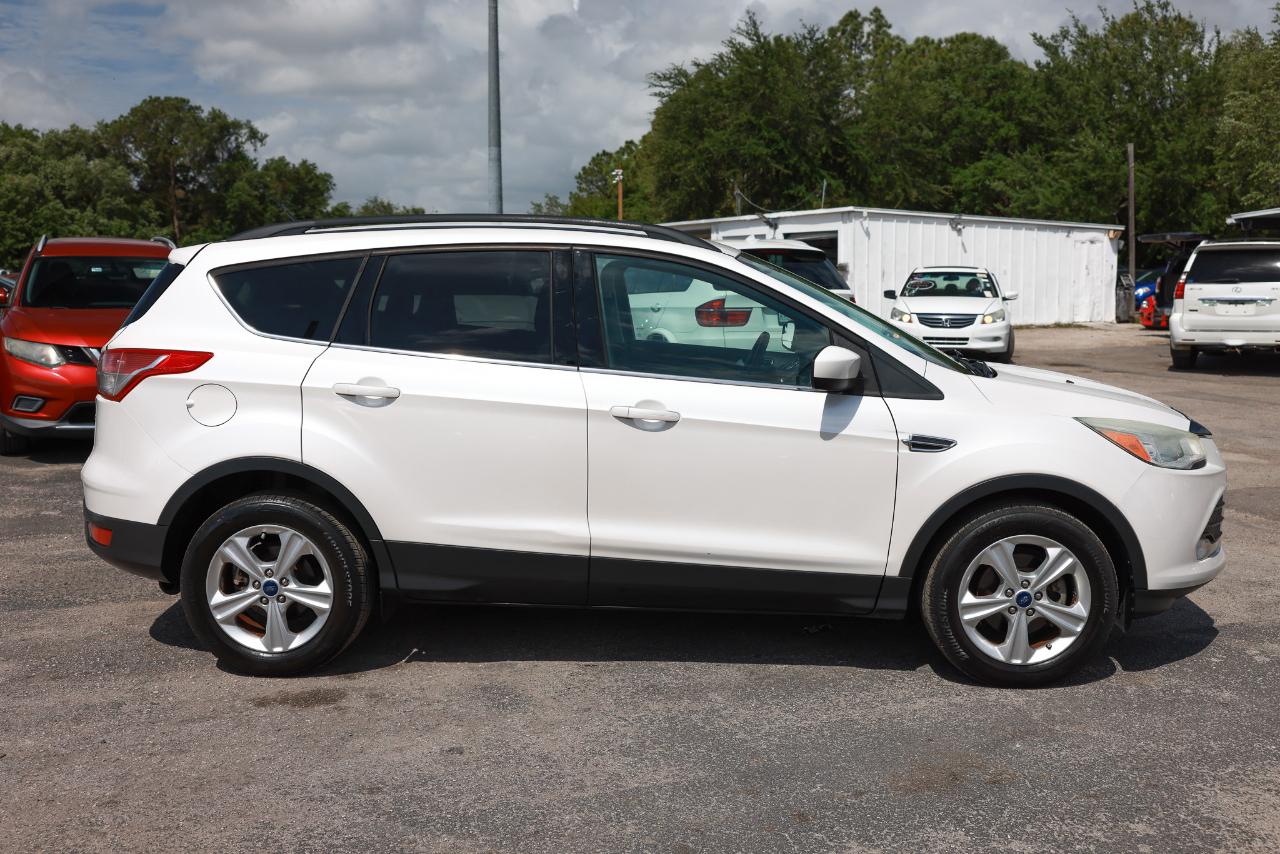 Ford Escape  2014