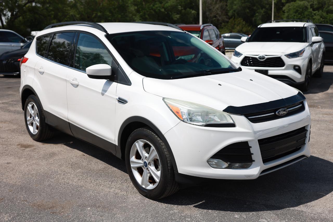 Ford Escape  2014