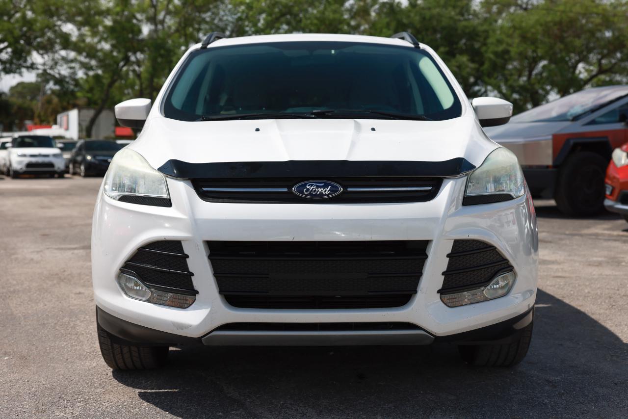 Ford Escape  2014