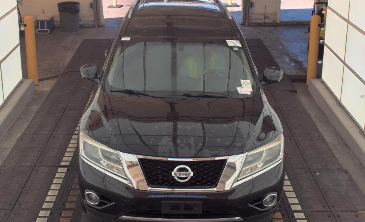 Nissan Pathfinder  2015