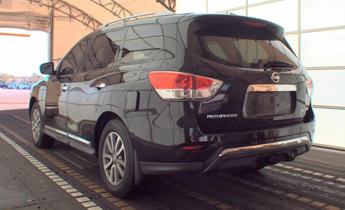 Nissan Pathfinder  2015