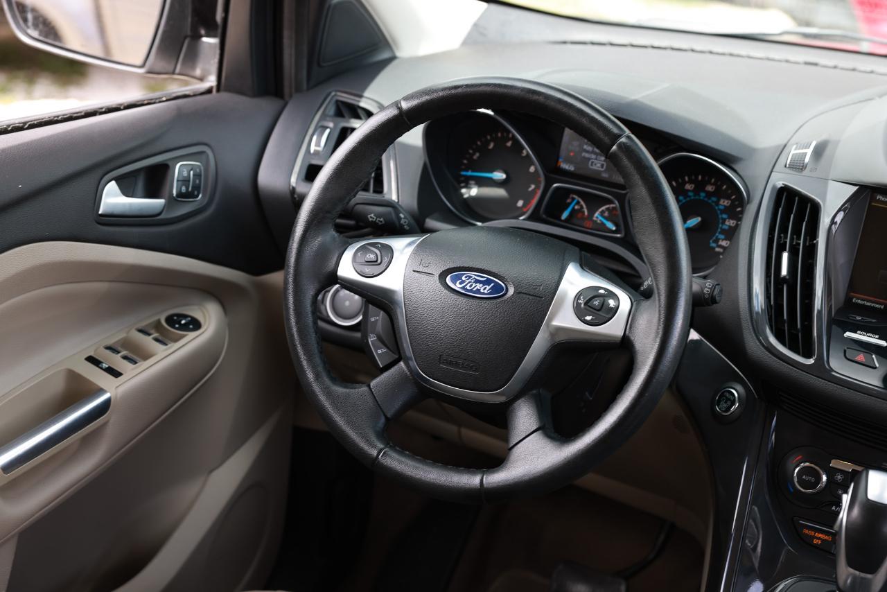 Ford Escape  2015