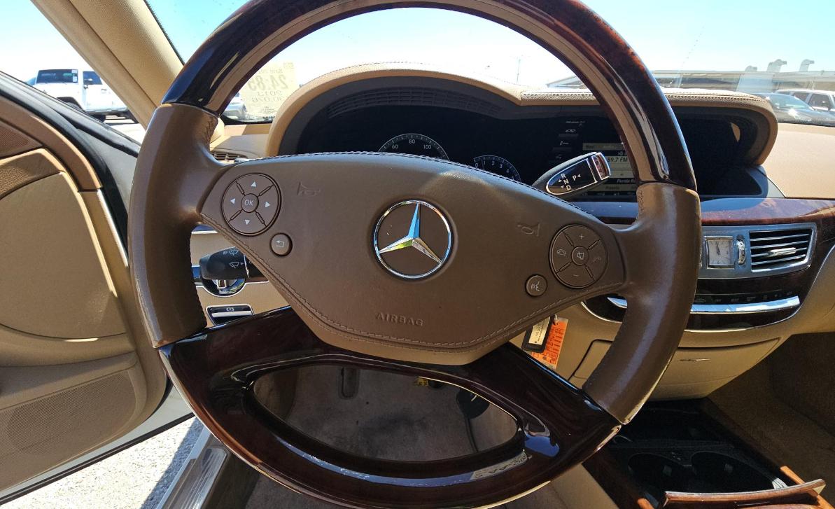 Mercedes-Benz S-Class  2013