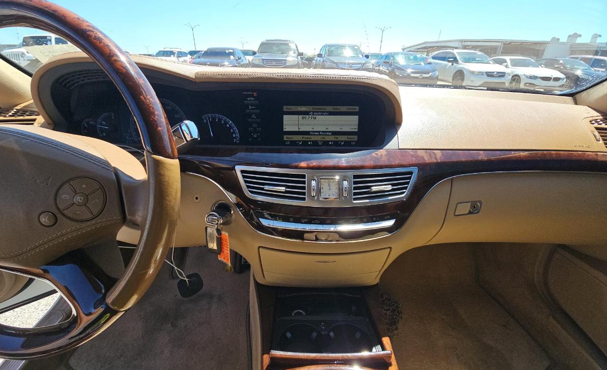 Mercedes-Benz S-Class  2013