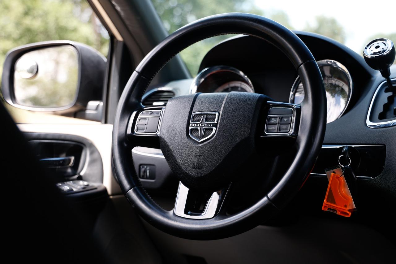 Dodge Grand Caravan  2015